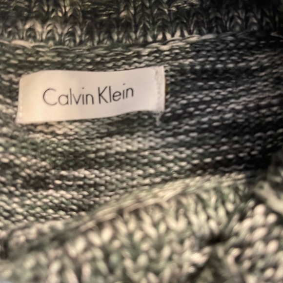 Calvin Klein Variegated Greys and White Knit Sweater Dress M FREE SHIP - Picture 4 of 4